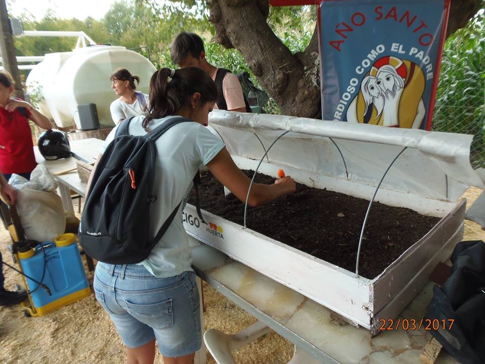 SE REALIZÓ LA PRIMER CAPACITACIÓN 2017 EN LA HUERTA AGROECOLÓGICA VIRGEN DEL ROSARIO